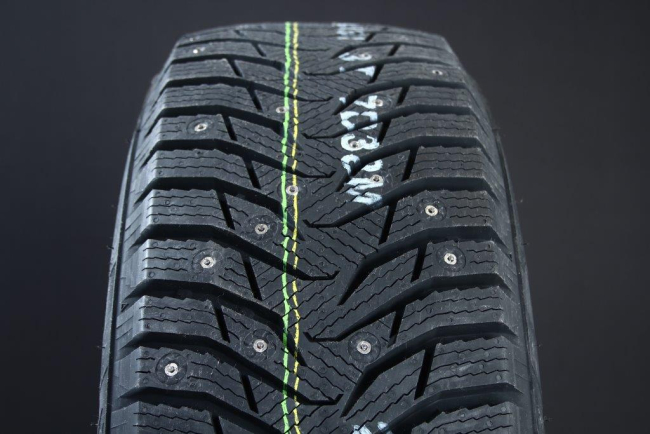 Kumho WS31 235/60 R17
