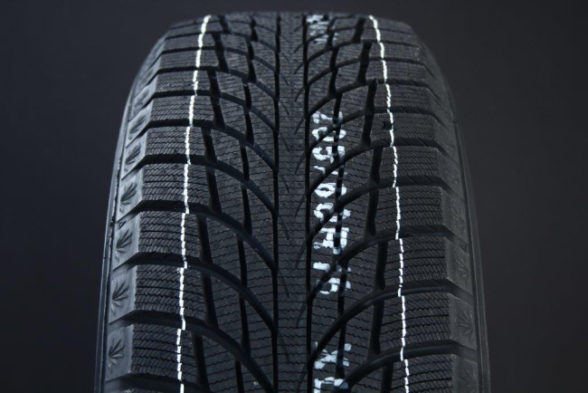 Kumho WinterCraft ice Wi51 225/55 R16