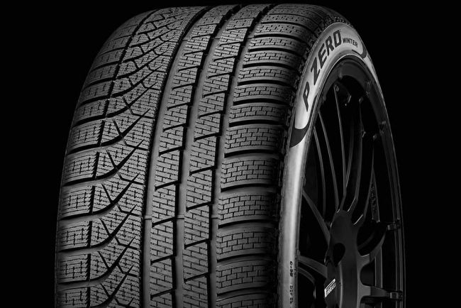 Pirelli P Zero Winter 245/40 R19