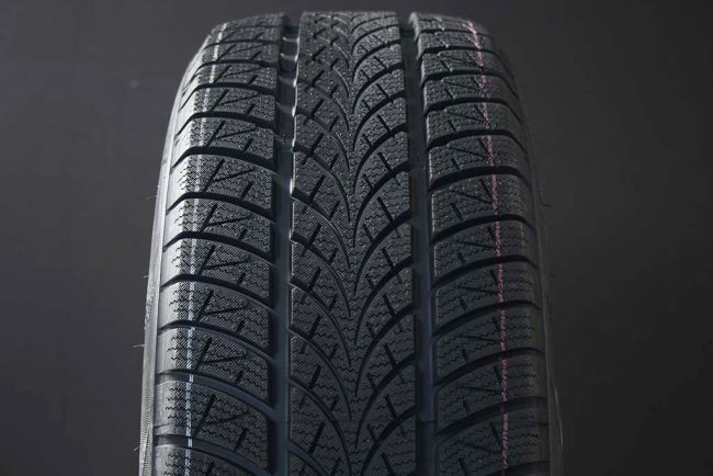 Triangle TW401 225/60 R16