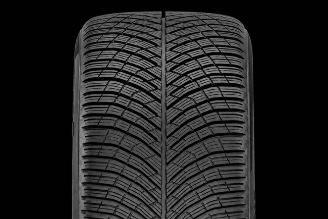 Pirelli P Zero Winter 2 275/45 R21