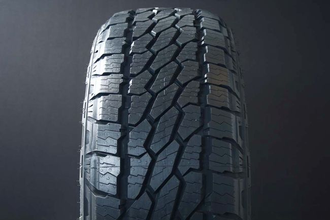 265/60R18 Bridgestone Dueler All-Terrain A/T002