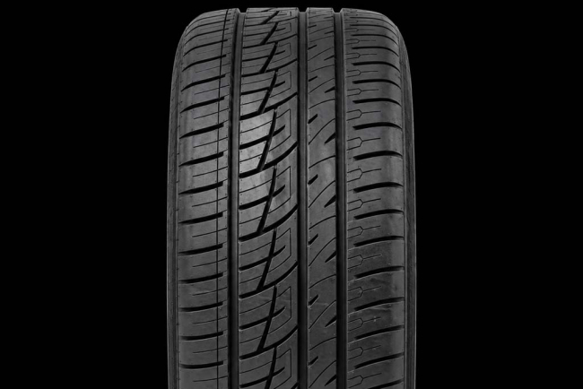 Delinte DS8 245/45 R20