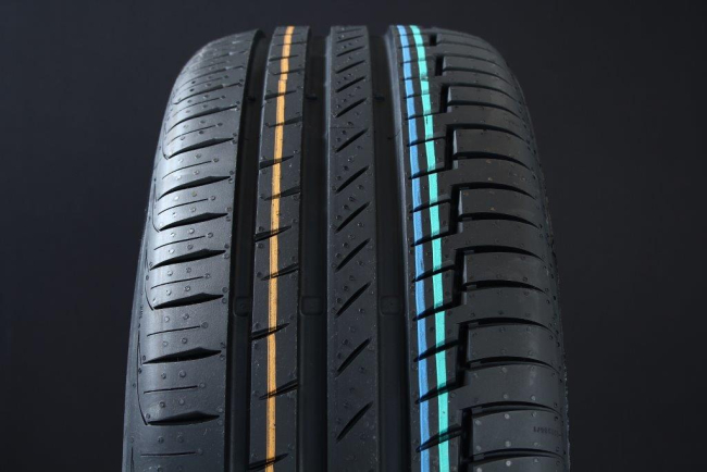 Continental PremiumContact 6 235/60 R19