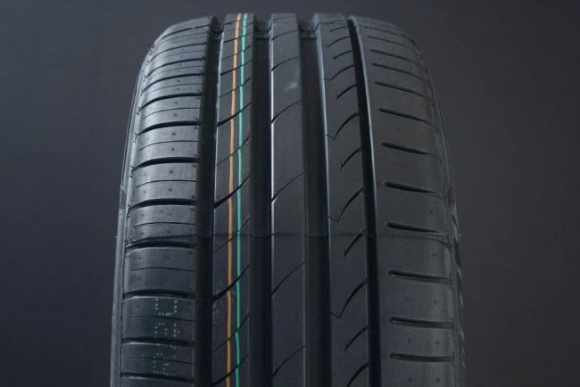 Tracmax X-PRIVILO TX3 265/35 R18
