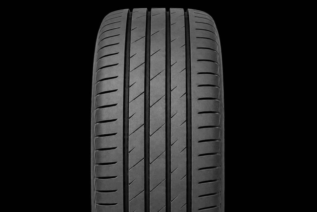 Delinte DS3 SUV 235/55 R19