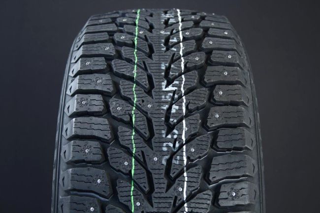 235/50R18 KUMHO WINTERCRAFT ICE WI32 DUBB DOT2022 ryhmss RENKAAT / NASTARENKAAT @ Svenska Gummihuset AB (D1823550KUMWI32DOT)