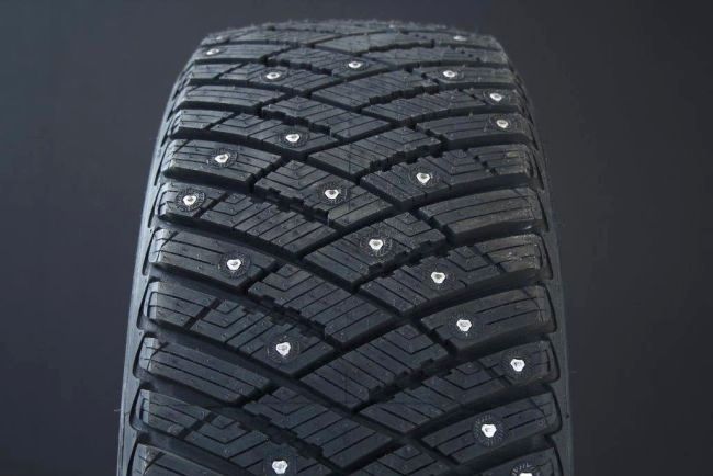 195/60R15 GOODYEAR ULTRA GRIP ICE ARCTIC DUBB DOT2022 ryhm�ss� RENKAAT / NASTARENKAAT @ Svenska Gummihuset AB (D1519560GOICARCDOT)