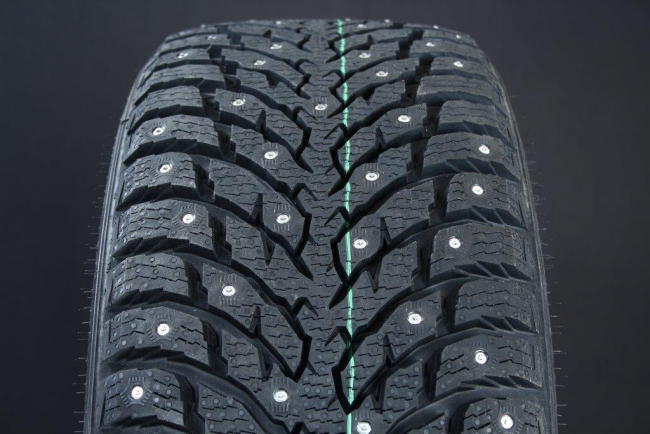 305/40R20 NOKIAN HAKKAPELIITTA 9 SUV DUBB DOT2021 ryhmss RENKAAT / NASTARENKAAT @ Svenska Gummihuset AB (D2030540NOKHKPL9DOT)