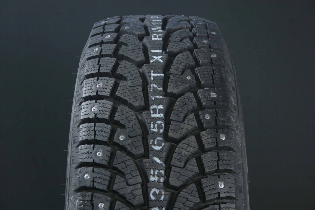 275/40R20 HANKOOK RW11 I*PIKE DUBB DOT2019 ryhmss RENKAAT / NASTARENKAAT @ Svenska Gummihuset AB (D2027540HANRW11K)