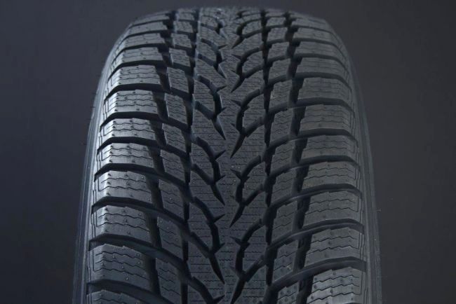 175/65R15 NOKIAN WR SNOWPROOF 1 FRIKTION ryhmss RENKAAT / KITKARENKAAT @ Svenska Gummihuset AB (F1517565NOKSNO1)