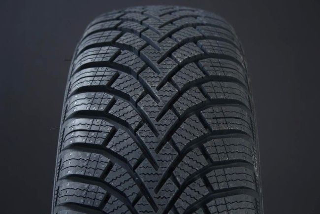 165/60R14 SAILUN ICE BLAZER ALPINE+ FRIKTION ryhmss RENKAAT / KITKARENKAAT @ Svenska Gummihuset AB (F1416560SAILALP)