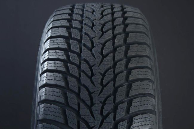 195/65R15 NOKIAN WR SNOWPROOF 1 FRIKTION DOT2023 ryhmässä RENKAAT / KITKARENKAAT @ Svenska Gummihuset AB (F1519565NOKSNO1DOT)