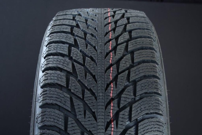 275/55R20 NOKIAN HAKKAPELIITTA R3 SUV FRIKTION ryhmss RENKAAT / KITKARENKAAT @ Svenska Gummihuset AB (F2027555NOKIR3)