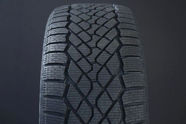 205/40R17 LINGLONG NORD MASTER FRIKTION | Alk. 67,77 €