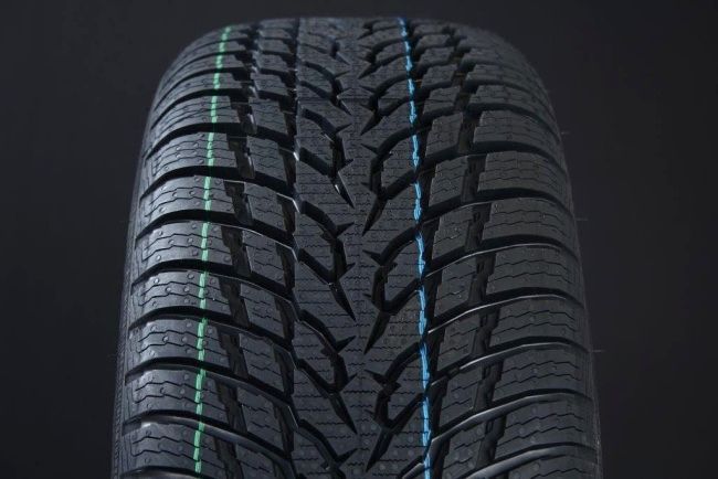 175/70R14 NOKIAN WR SNOWPROOF FRIKTION ryhmss RENKAAT / KITKARENKAAT @ Svenska Gummihuset AB (F1417570NOKISNOW)