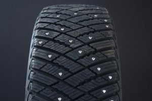 175/65R14 GOODYEAR ULTRA GRIP ICE ARCTIC DUBB DOT2023