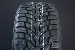 205/55R16 KUMHO WINTERCRAFT ICE WI32 DUBB