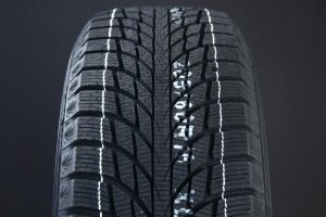 185/65R15 KUMHO WINTERCRAFT ICE WI51 FRIKTION