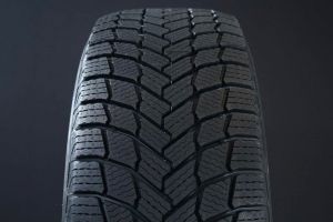 185/60R15 MICHELIN X-ICE SNOW FRIKTION