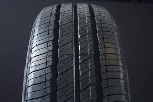 205/65R15 LANDSAIL LSV 88 C-Dck