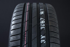 255/50R19 KUMHO ECSTA PS71 EV DEMO