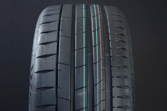 245/35R19 CONTINENTAL SPORT CONTACT 7 ryhmss RENKAAT / KESRENKAAT @ Svenska Gummihuset AB (S1924535COSC7)