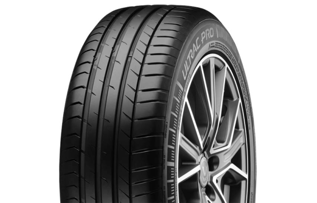 225/40R18 VREDESTEIN ULTRAC PRO ryhmss RENKAAT / KESRENKAAT @ Svenska Gummihuset AB (S1822540VREULPRO)