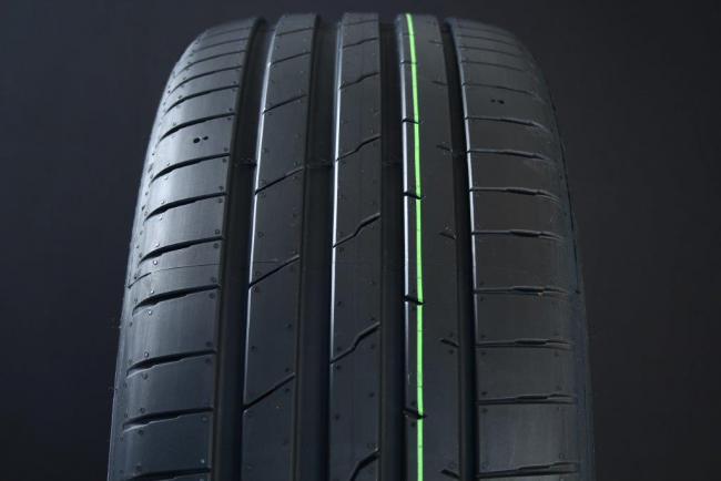 245/35R21 HANKOOK ION EVO ryhmss RENKAAT / KESRENKAAT @ Svenska Gummihuset AB (S2124535HANOKIK01)