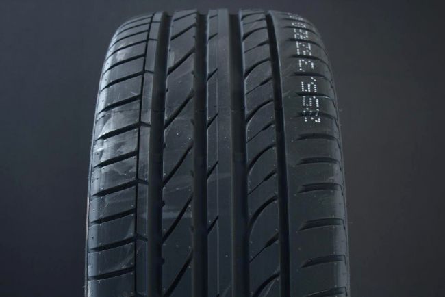 255/55R18 SAILUN ATREZZO ZSR ryhmss RENKAAT / KESRENKAAT @ Svenska Gummihuset AB (S1825555SAATZSR)