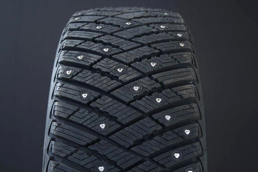 Гудиер ультра грип. Goodyear Ultra Grip 600 205/55 r16. Гудиер айс Арктик 175/70/13. 215/65r16 98t Goodyear ULTRAGRIP 600 H-stud шип. R16 205/55 Goodyear ULTRAGRIP 600 (шип) 94t.