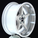 OCEAN MK18 WHITE DIAMOND 8,5X18 ryhmss VANTEET / ALUMIINIVANTEET @ Svenska Gummihuset AB (A181085L85MK18WPL651)