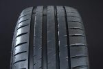 325/40R21 MICHELIN PILOT SPORT 4 ryhmss RENKAAT / KESRENKAAT @ Svenska Gummihuset AB (S2132540MIPS4)