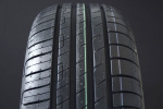 235/65R17 GOODYEAR EFFICIENTGRIP 2 SUV ryhmss RENKAAT / KESRENKAAT @ Svenska Gummihuset AB (S1723565GOEF2SU)